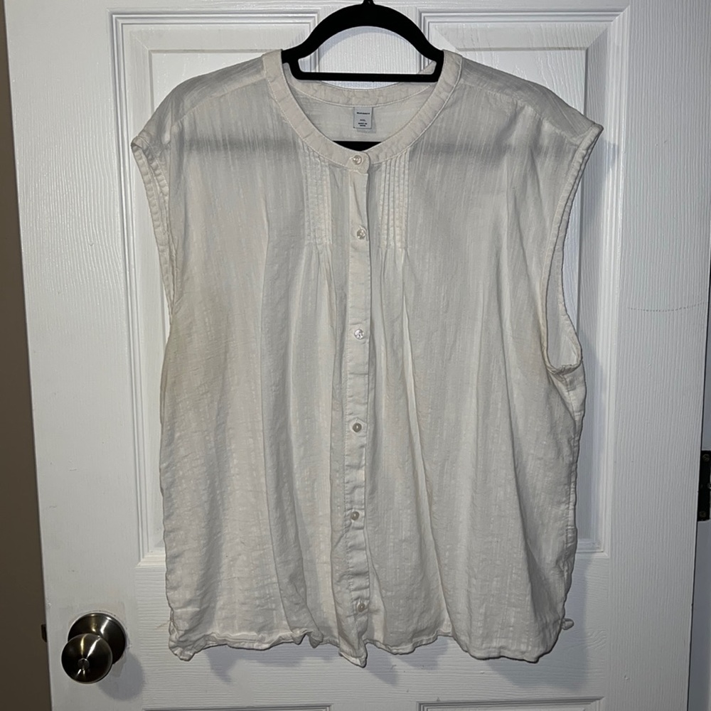 White cotton linen tank